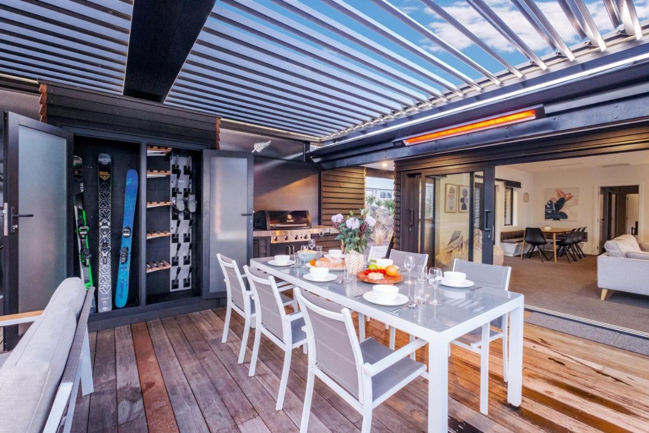 Lakeside Luxury On Suburb Street Queenstown Exterior foto